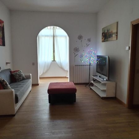 Casa Mirella Apartment Сиена Екстериор снимка