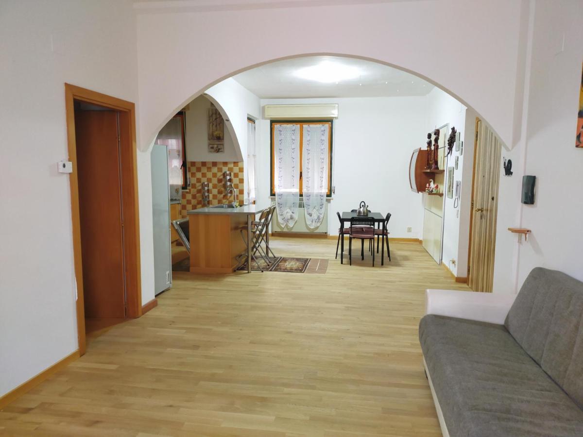 Casa Mirella Apartment Сиена Екстериор снимка